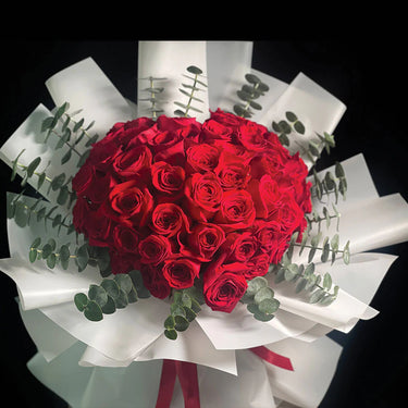 50 Fresh Red Roses Heart-Shaped Bouquet